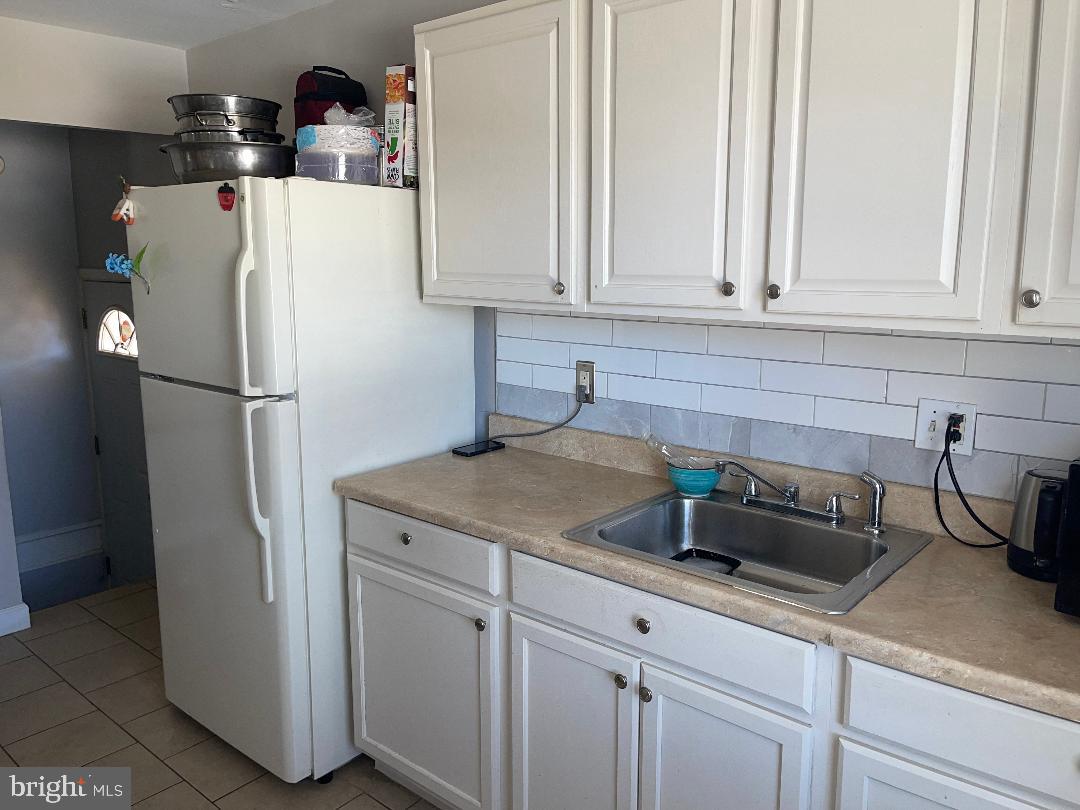 QUEENS CHAPEL MANOR - Residential