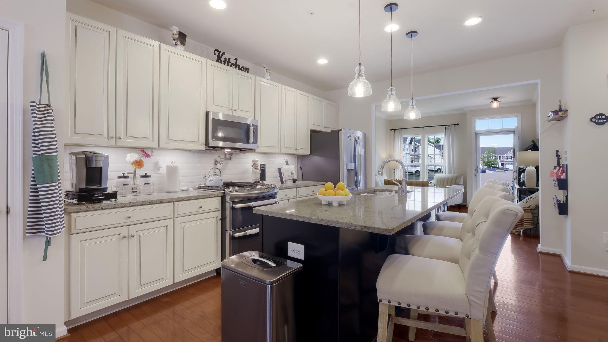 WALNUT CREEK AT MONT - Residential