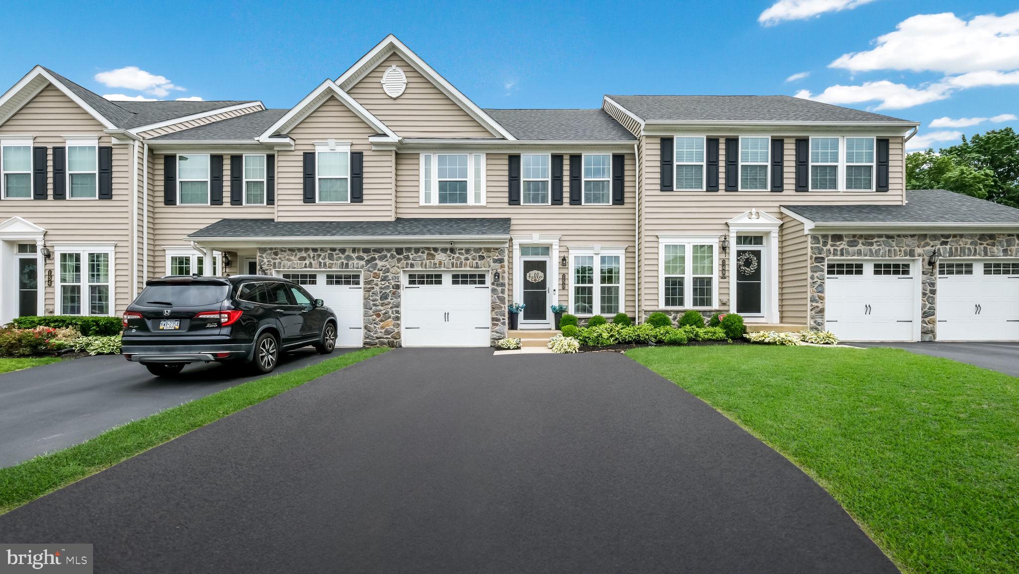 150 BRIARWOOD LANE