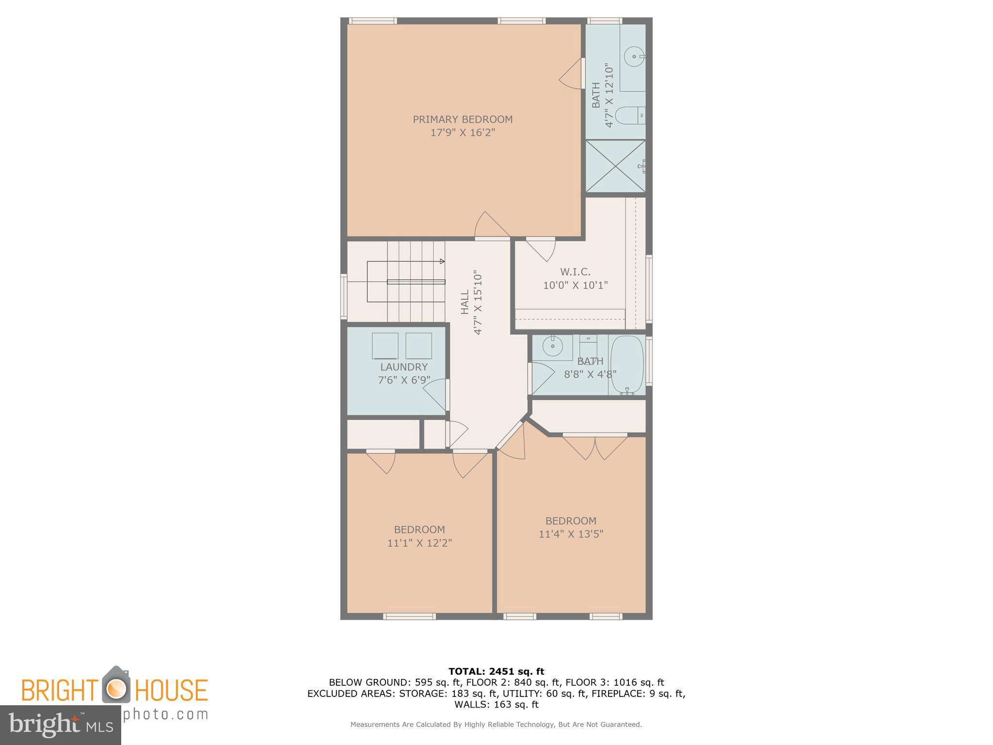 WALNUT CREEK AT MONT - Residential