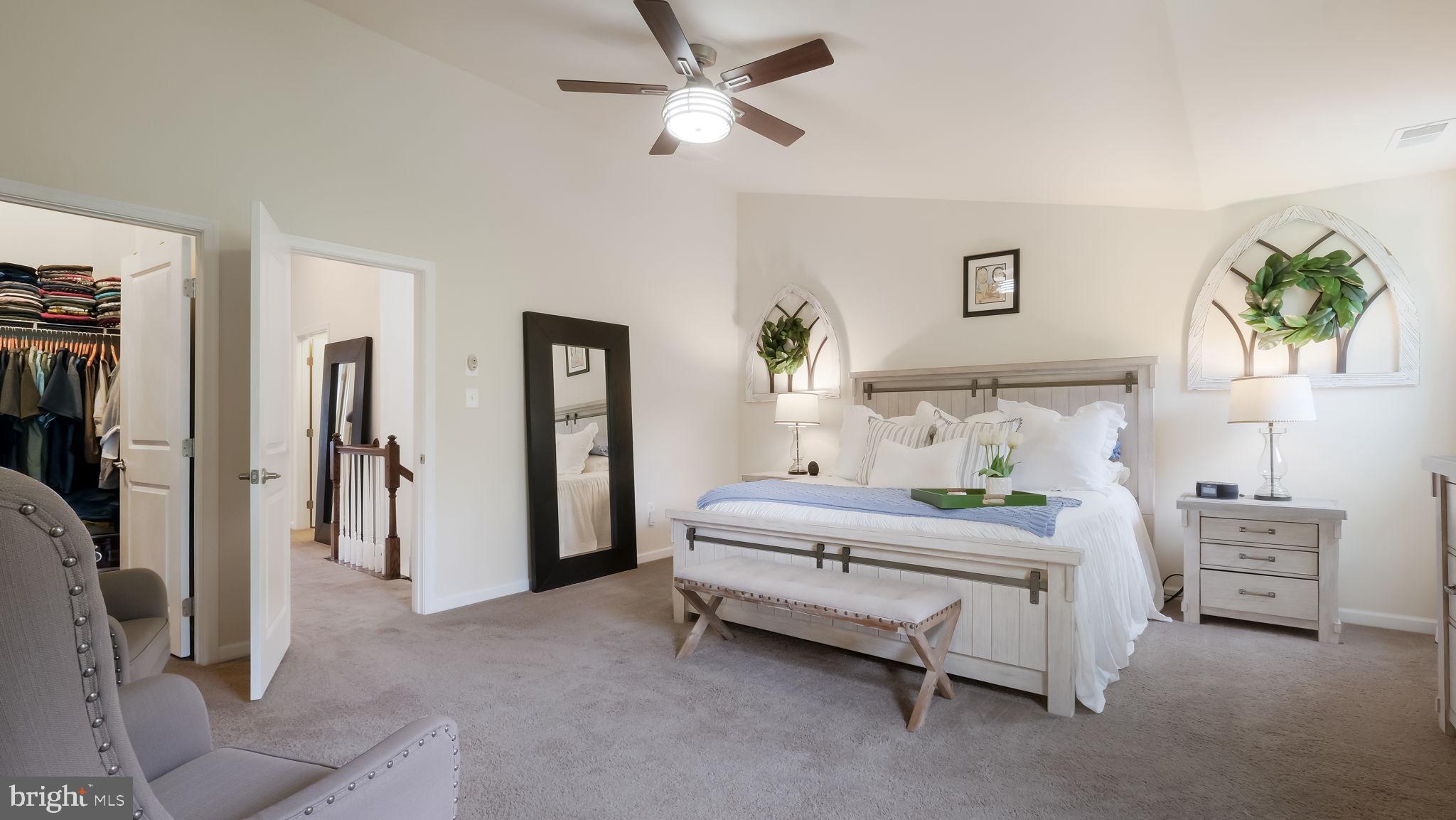 WALNUT CREEK AT MONT - Residential