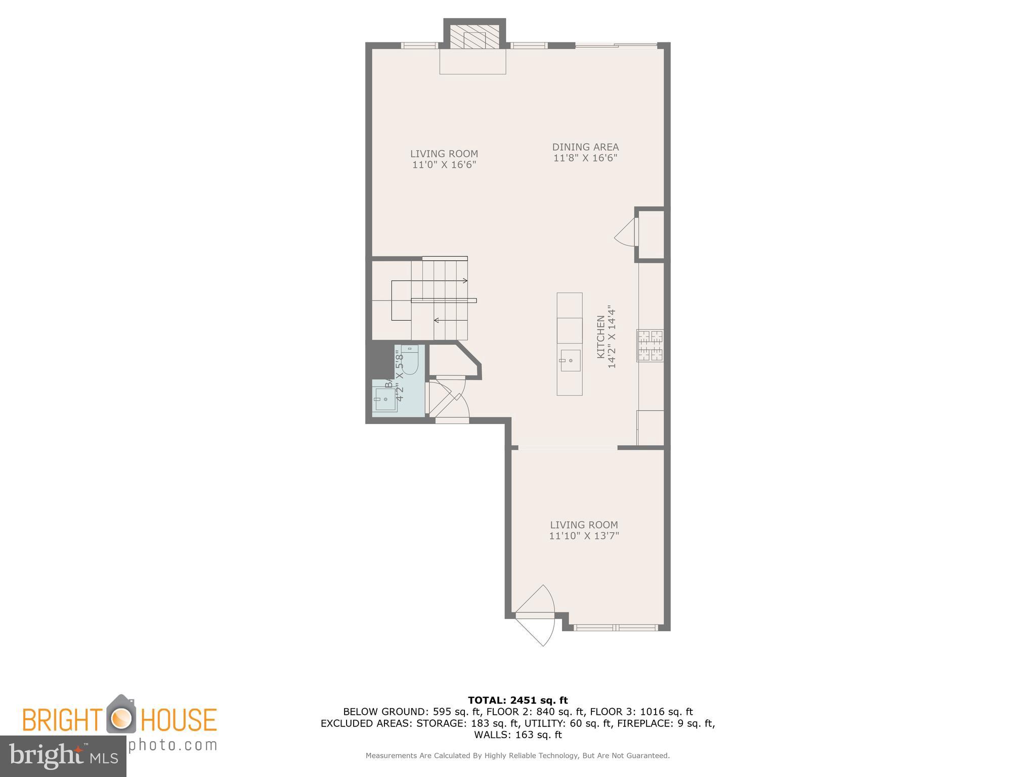 WALNUT CREEK AT MONT - Residential