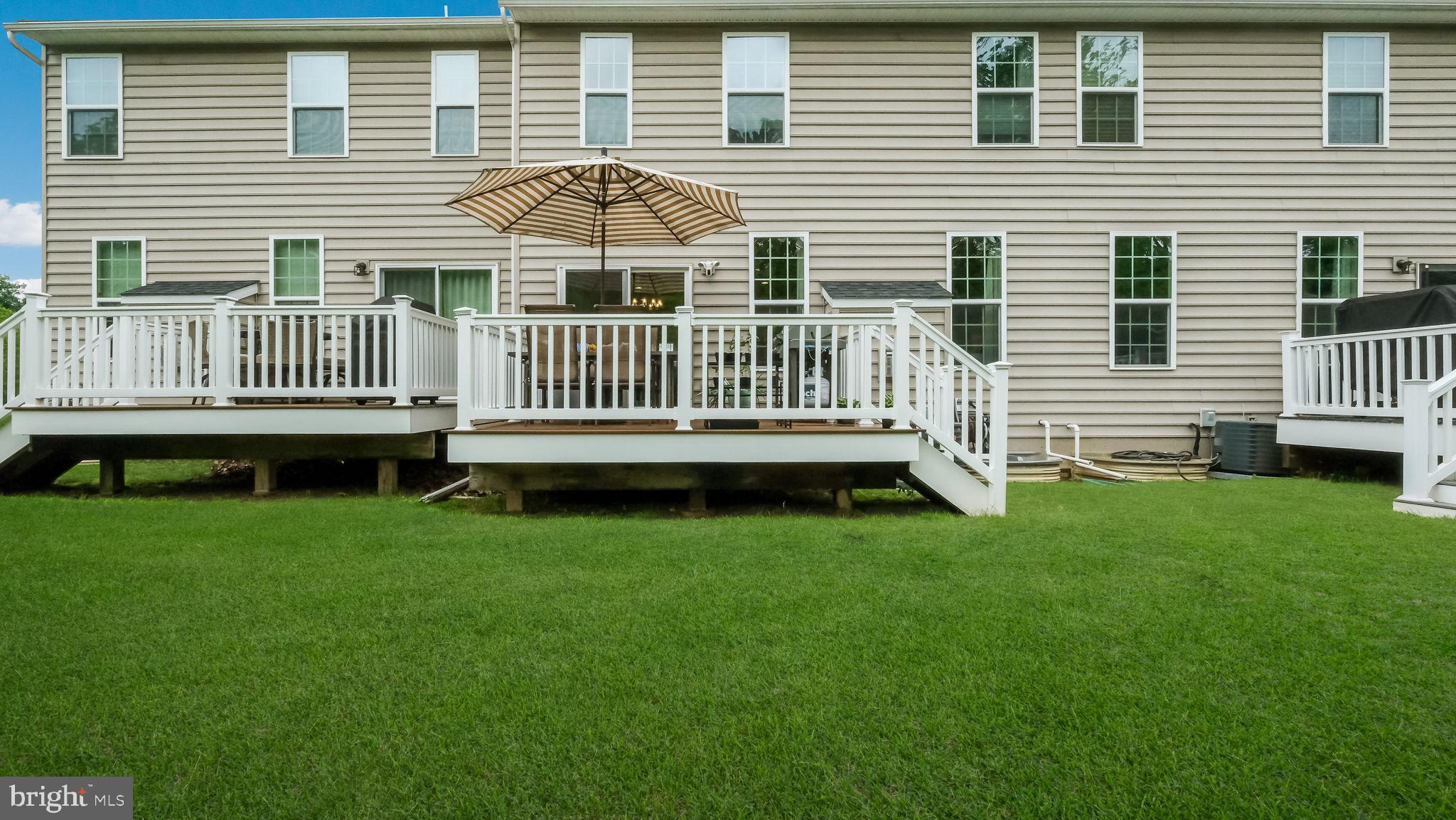 WALNUT CREEK AT MONT - Residential