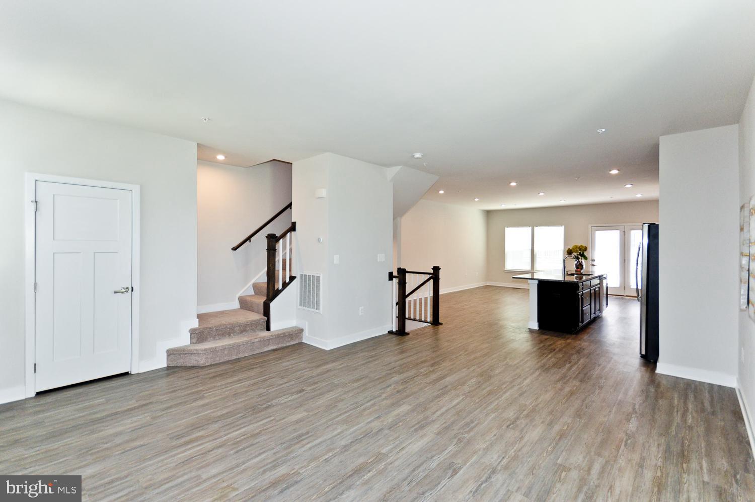 BOWIE NEW TOWN CENTER - Residential