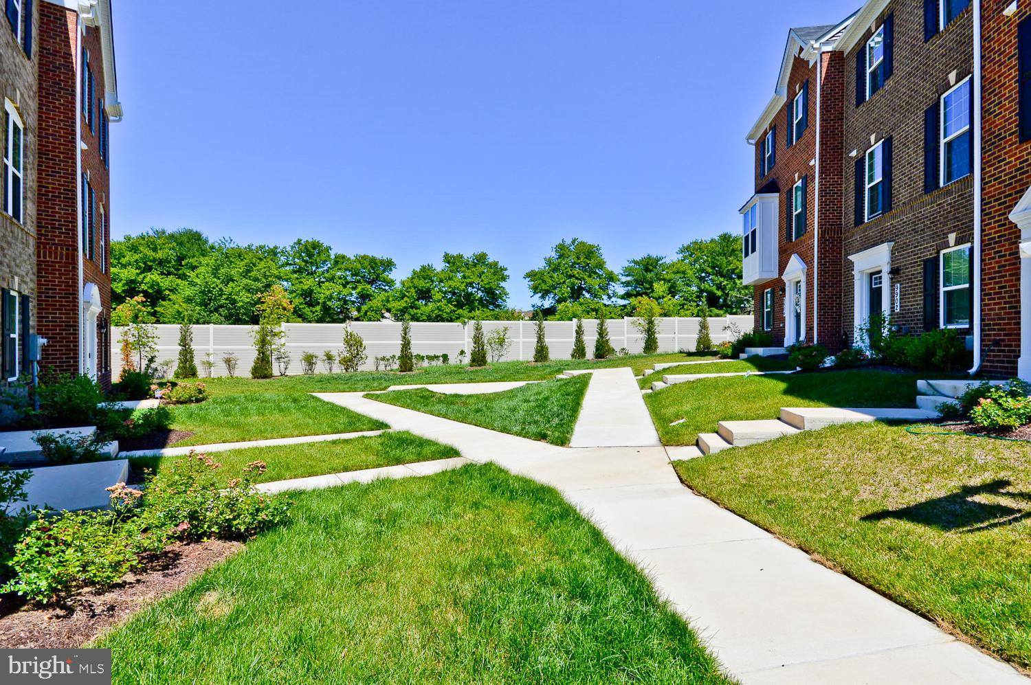 BOWIE NEW TOWN CENTER - Residential