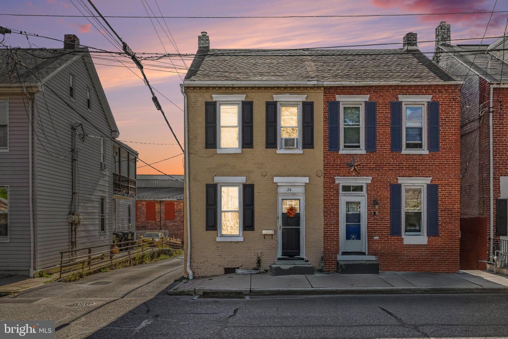 Photo of 24 N 5th Street, COLUMBIA, PA 17512 (MLS # PALA2096594)