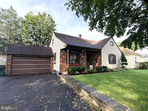 Homes For Rent - 21 Edward Road<br/> Montgomery County, HATBORO, PA 19040