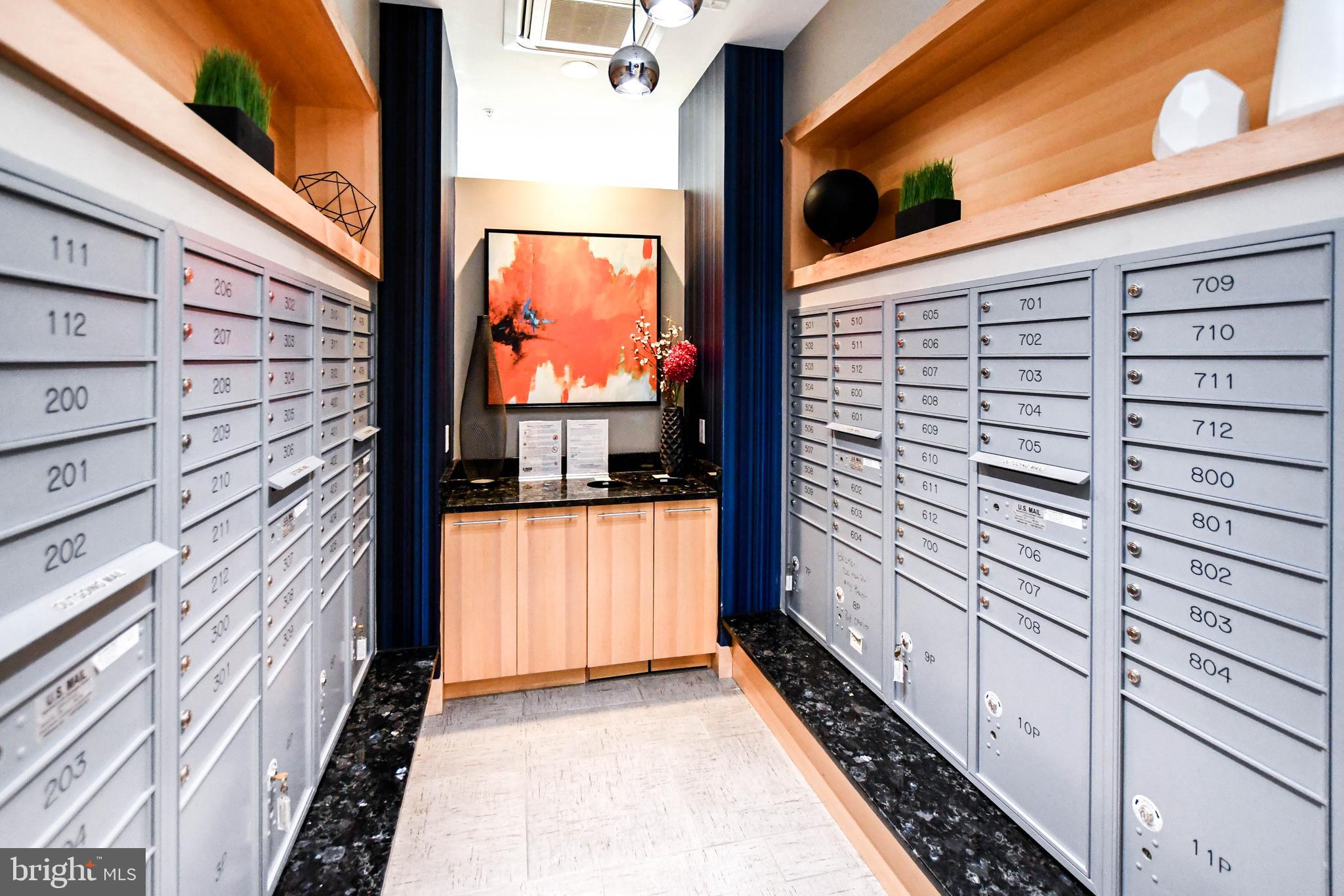 SILVER SPRING - Residential