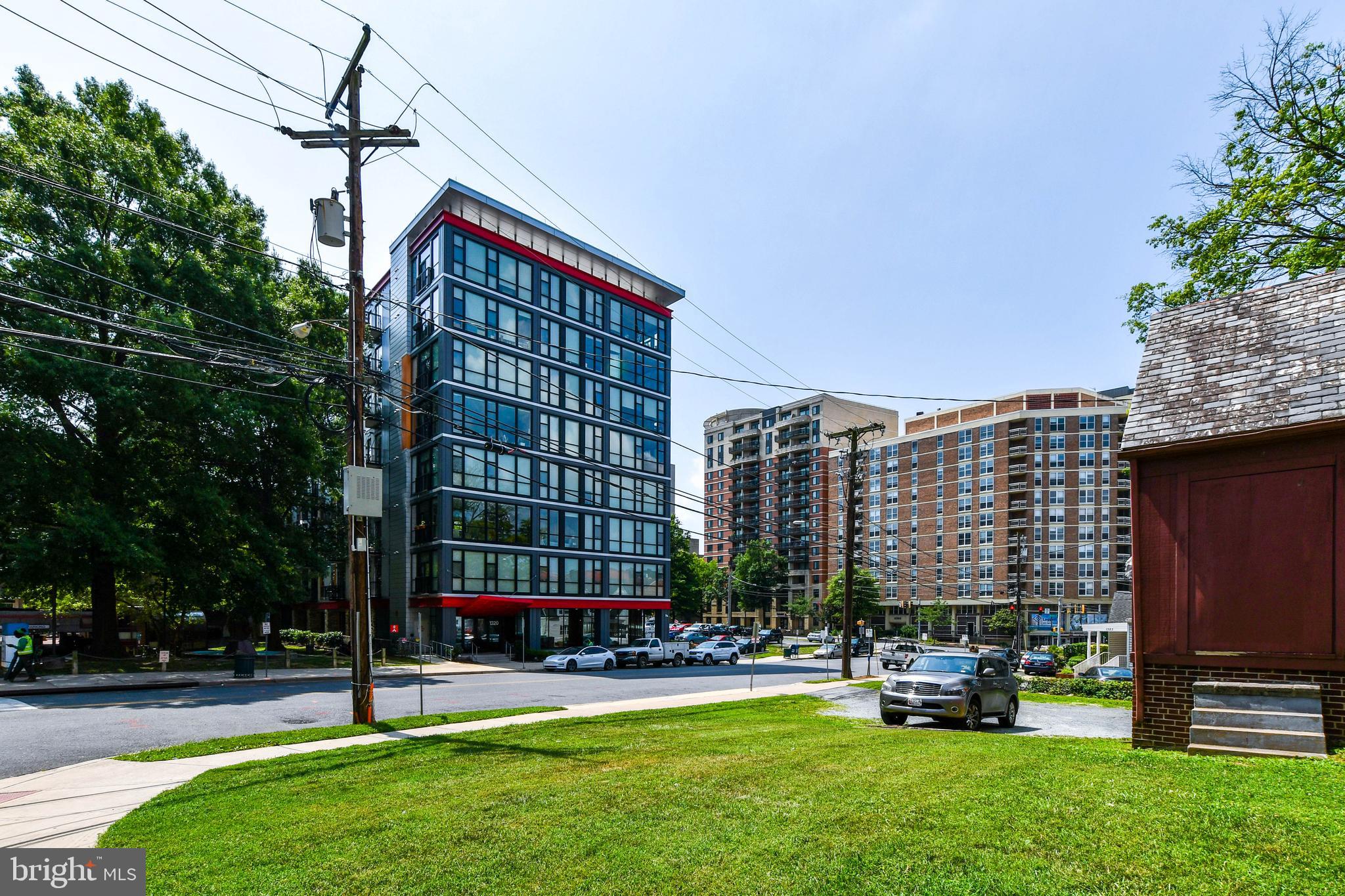 SILVER SPRING - Residential