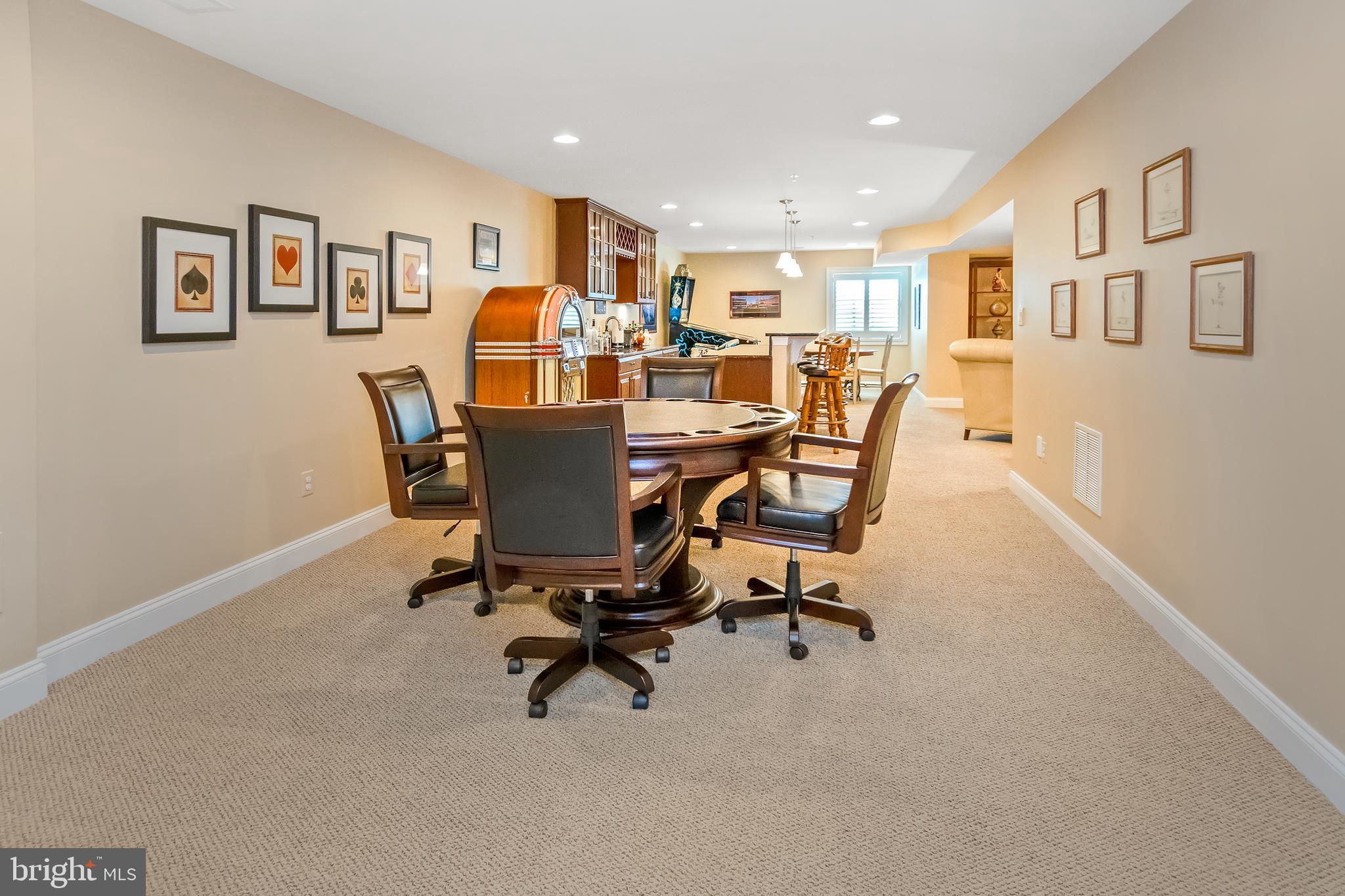 FALLSTON COMMONS - Residential