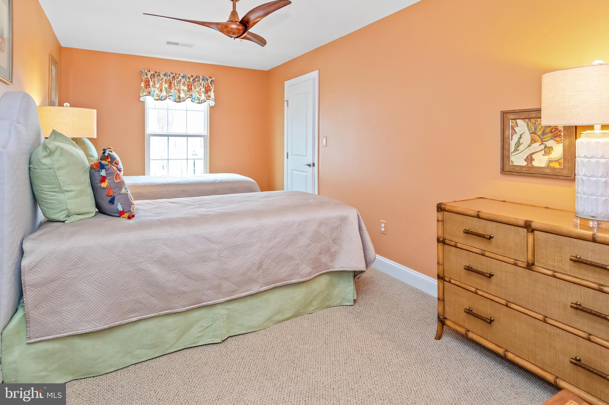 FALLSTON COMMONS - Residential