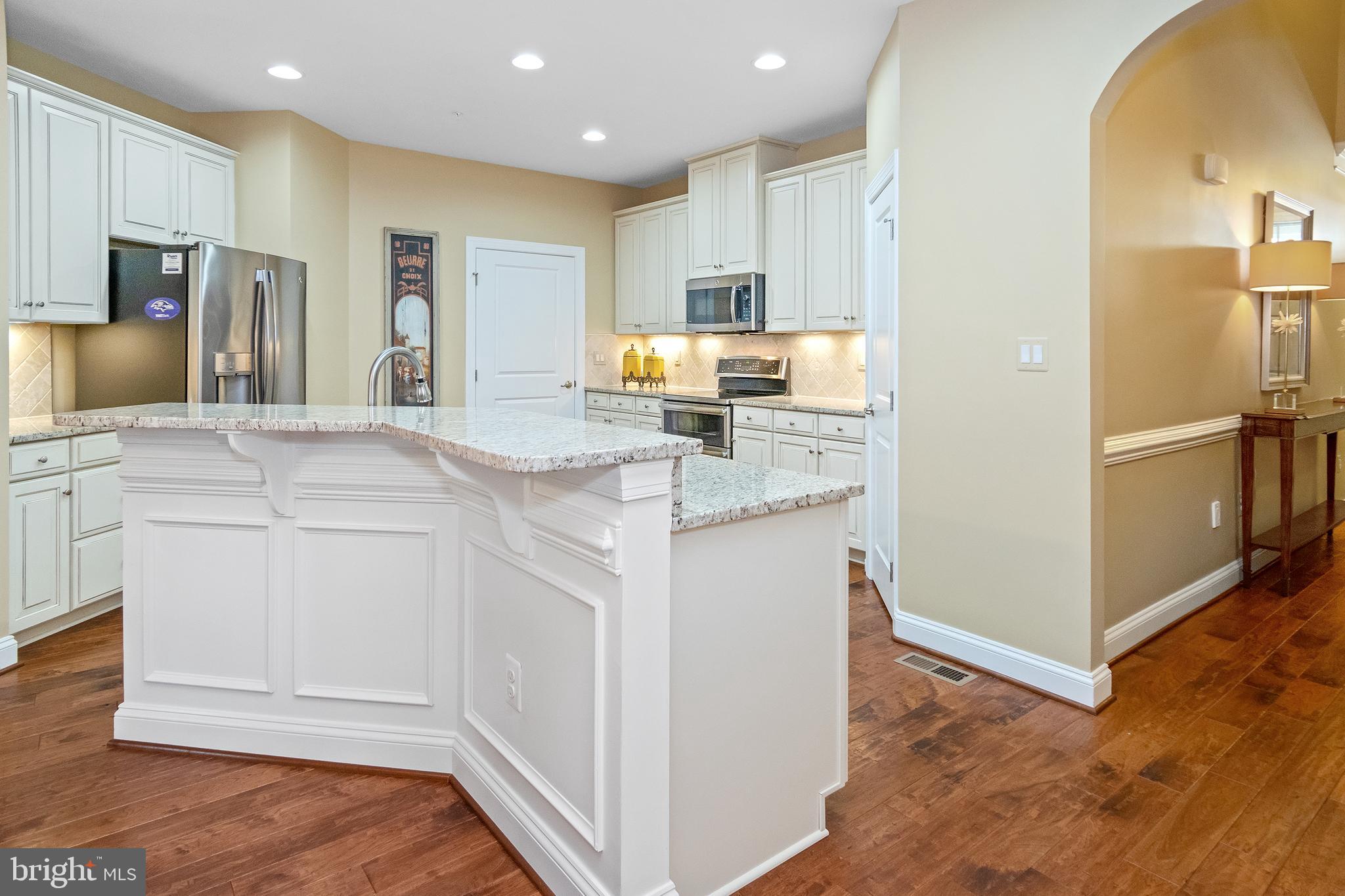 FALLSTON COMMONS - Residential