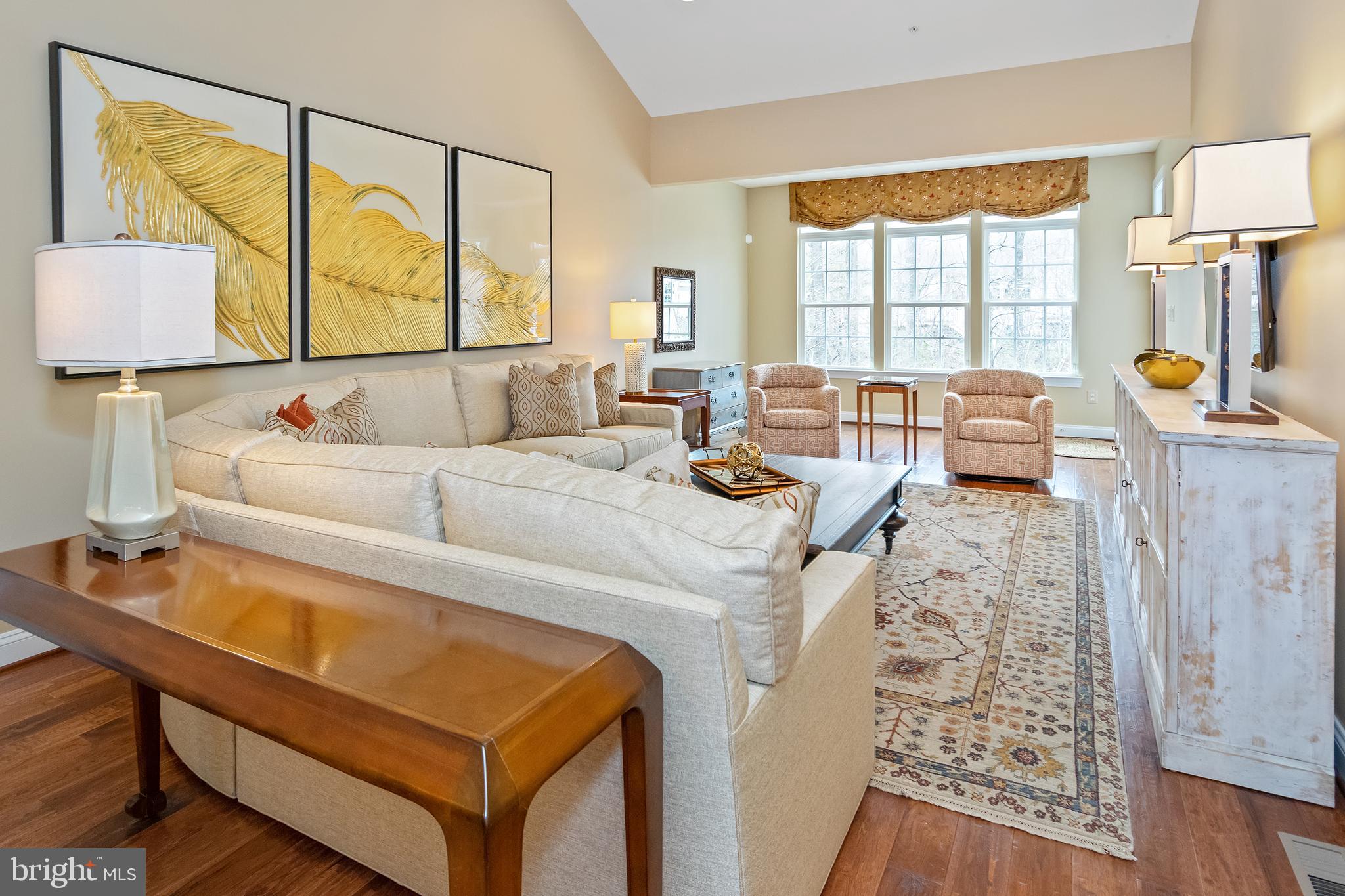 FALLSTON COMMONS - Residential