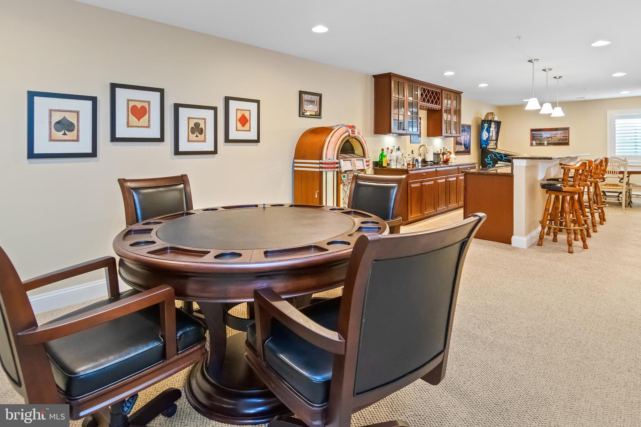 FALLSTON COMMONS - Residential