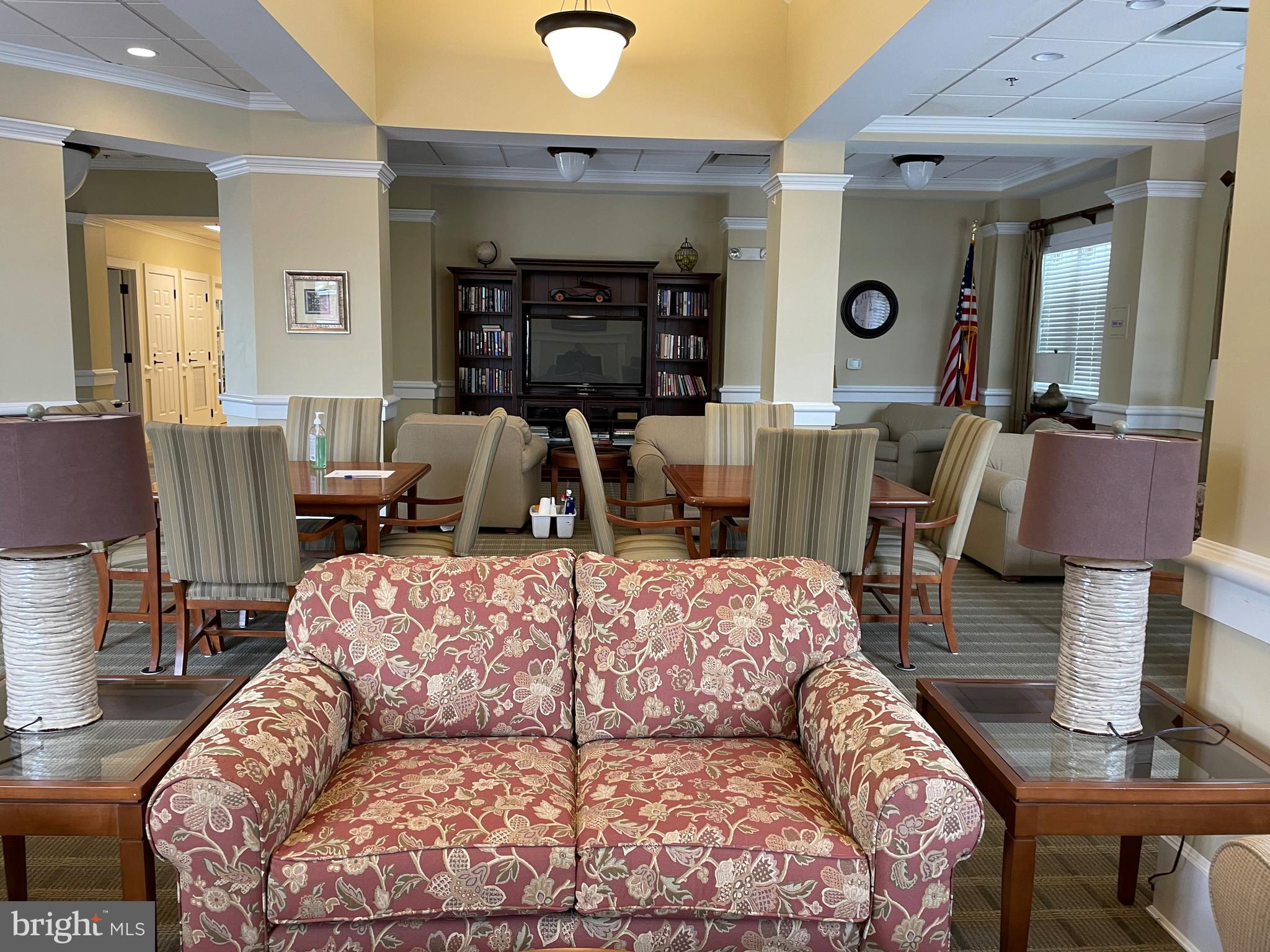 FALLSTON COMMONS - Residential