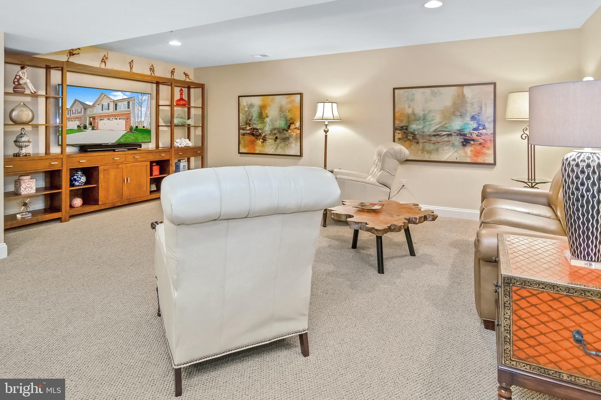 FALLSTON COMMONS - Residential