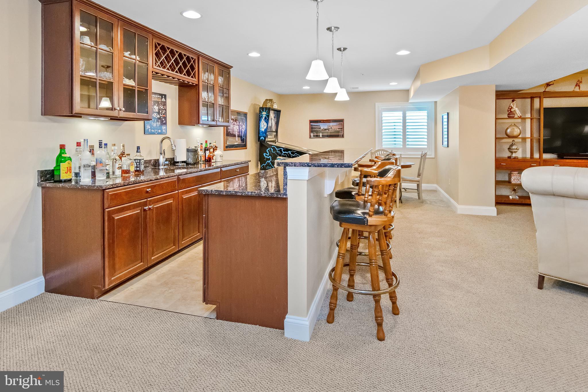 FALLSTON COMMONS - Residential