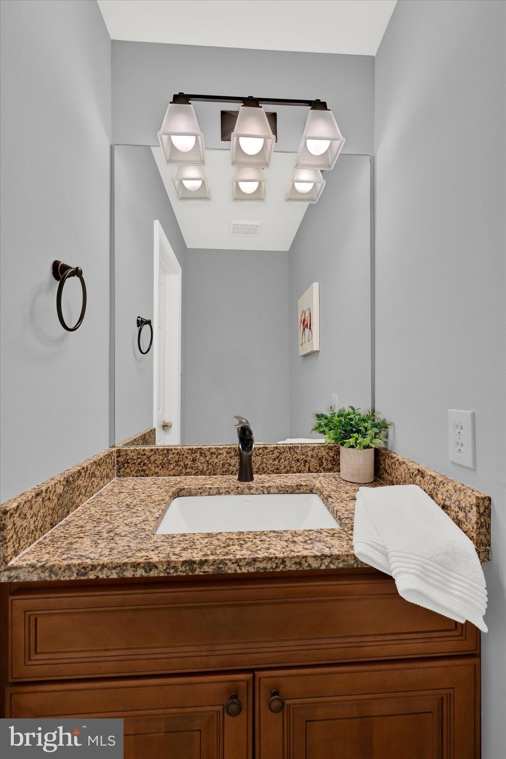 LONGMEAD - Residential