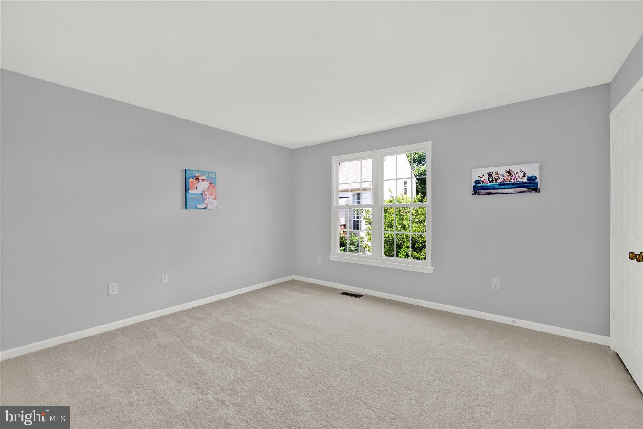 LONGMEAD - Residential