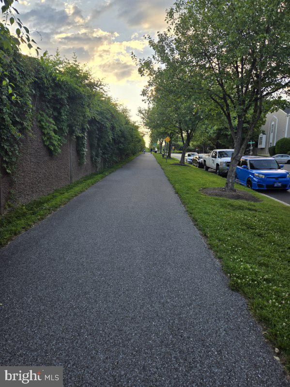 LONGMEAD - Residential