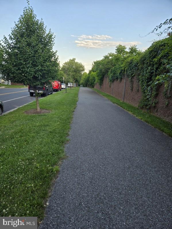 LONGMEAD - Residential