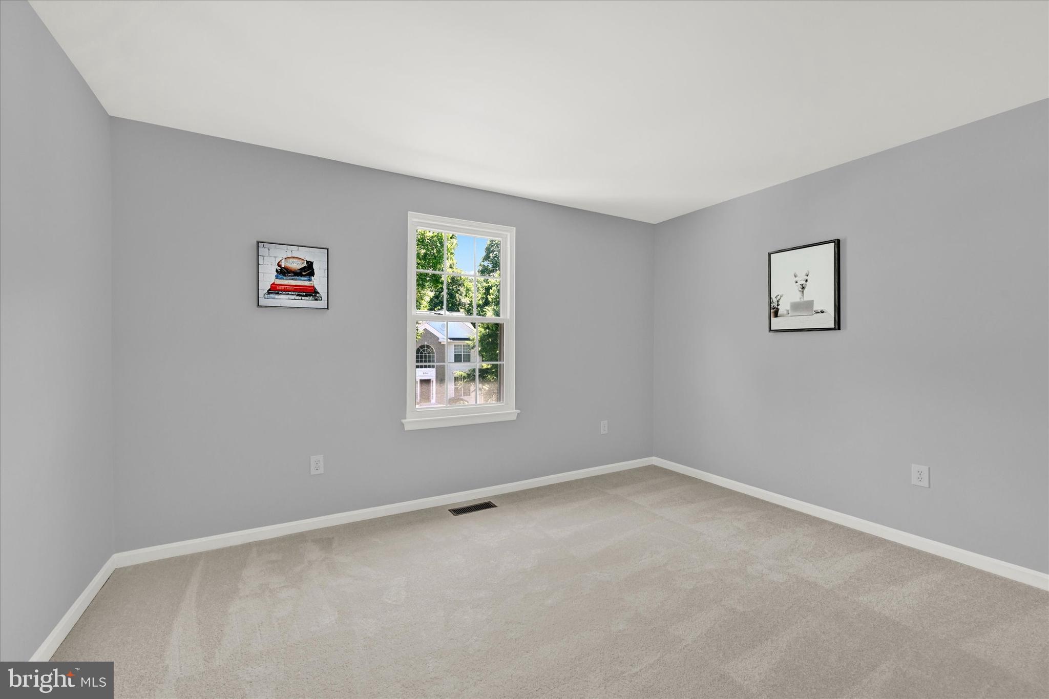 LONGMEAD - Residential