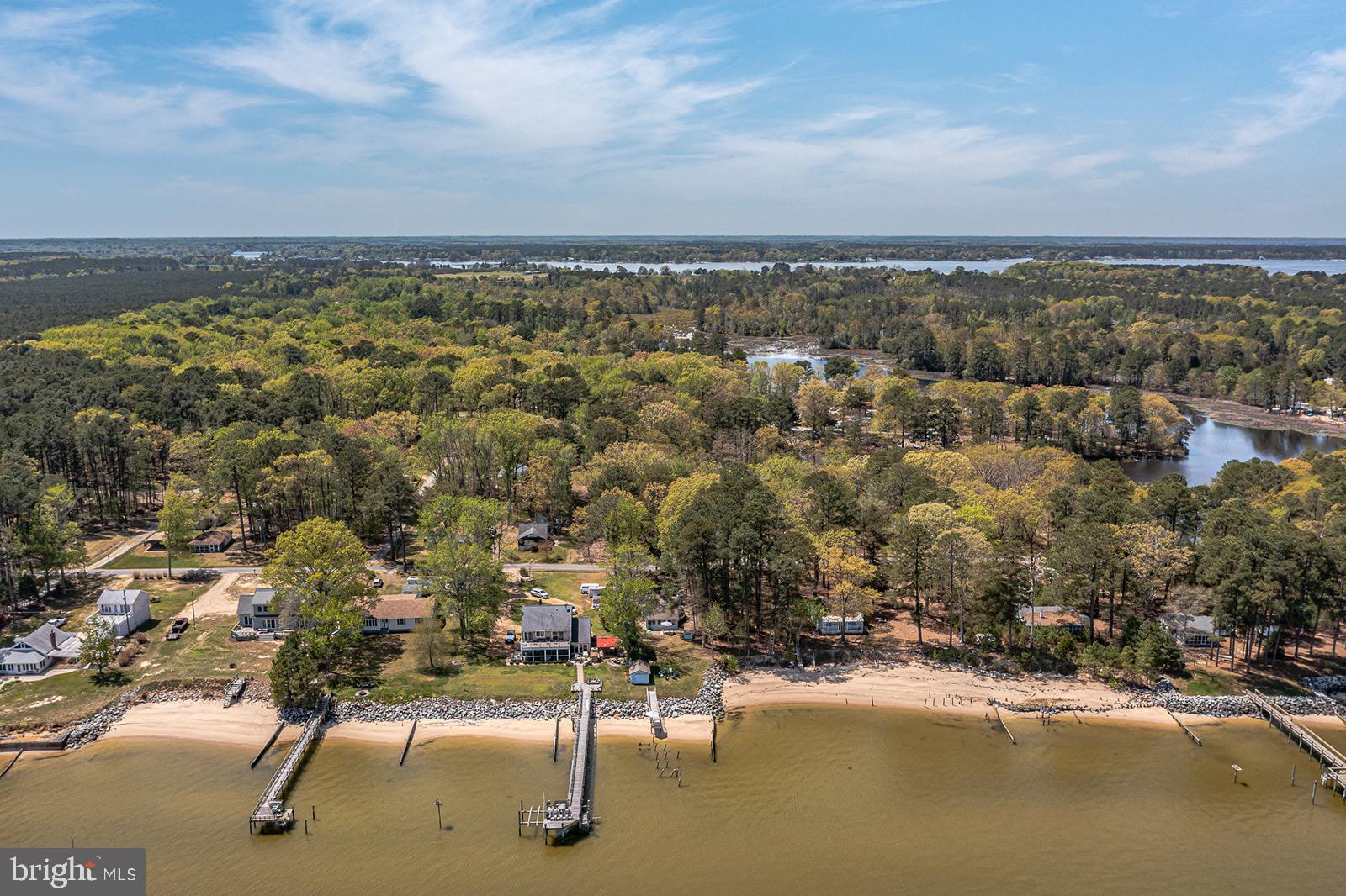 RAGGED POINT - Residential