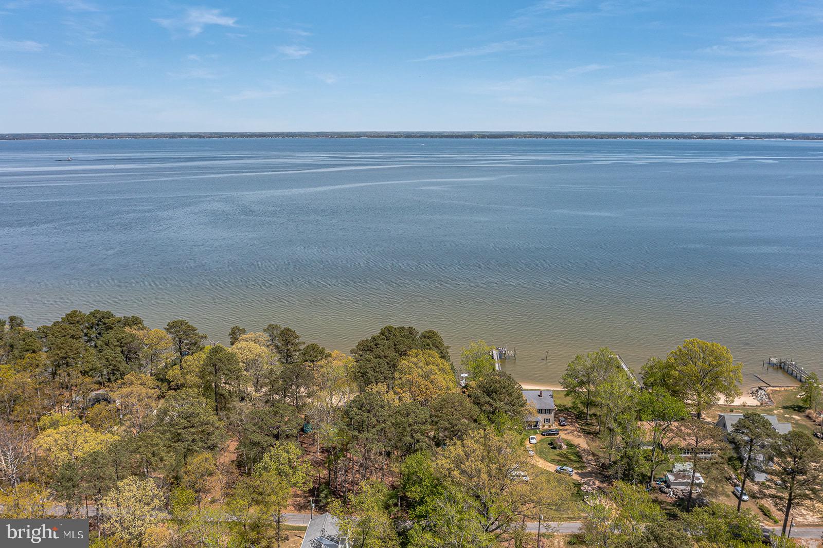 RAGGED POINT - Residential