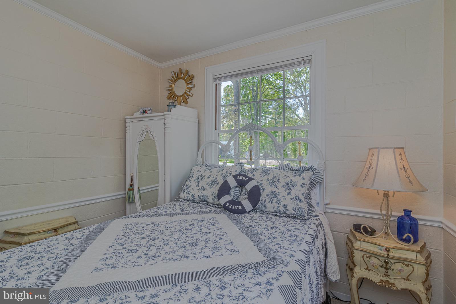 RAGGED POINT - Residential