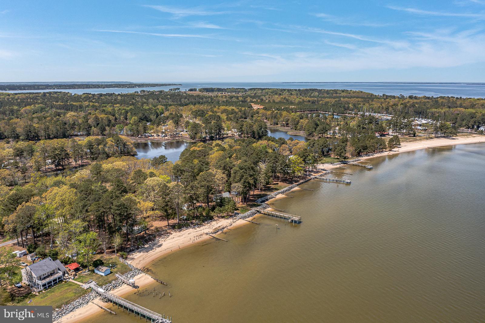 RAGGED POINT - Residential