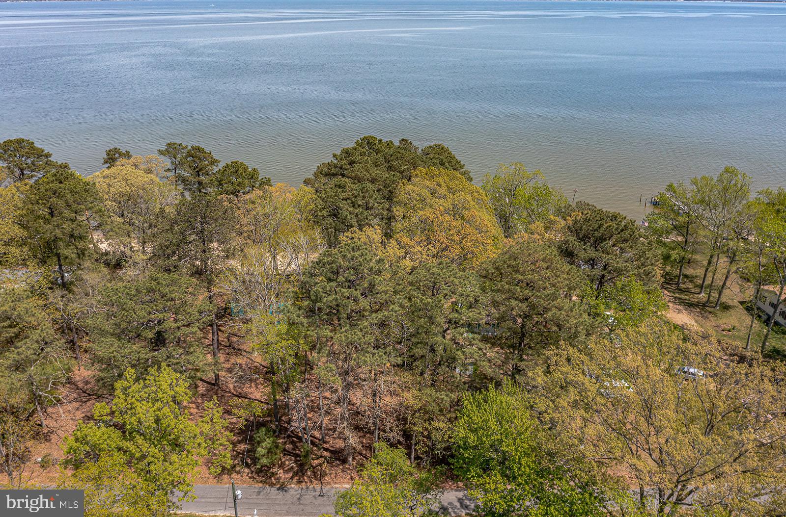 RAGGED POINT - Residential