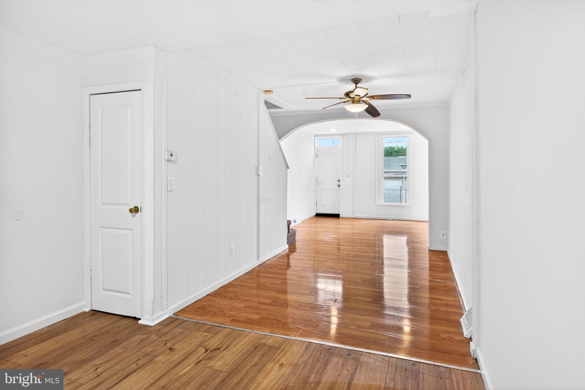 MILL HILL - Residential