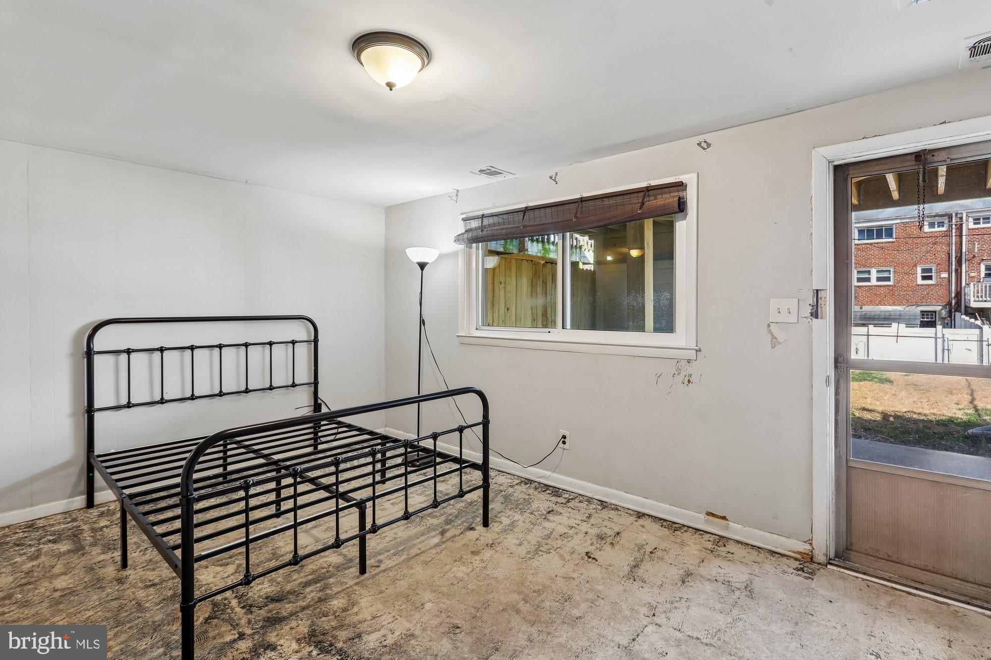 SULPHUR SPRINGS - Residential