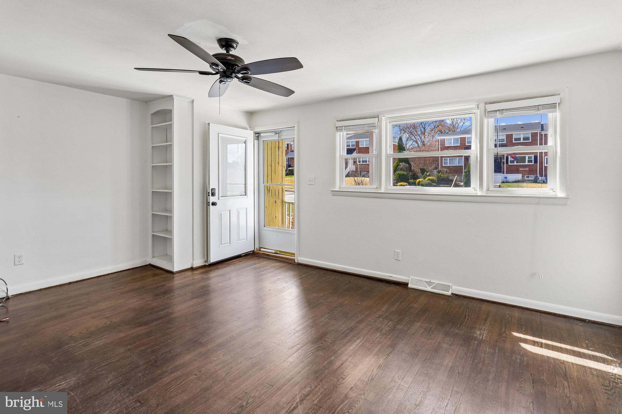 SULPHUR SPRINGS - Residential