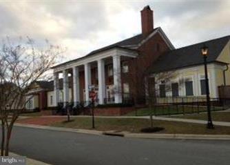 LADYSMITH VILLAGE - Residential Lease