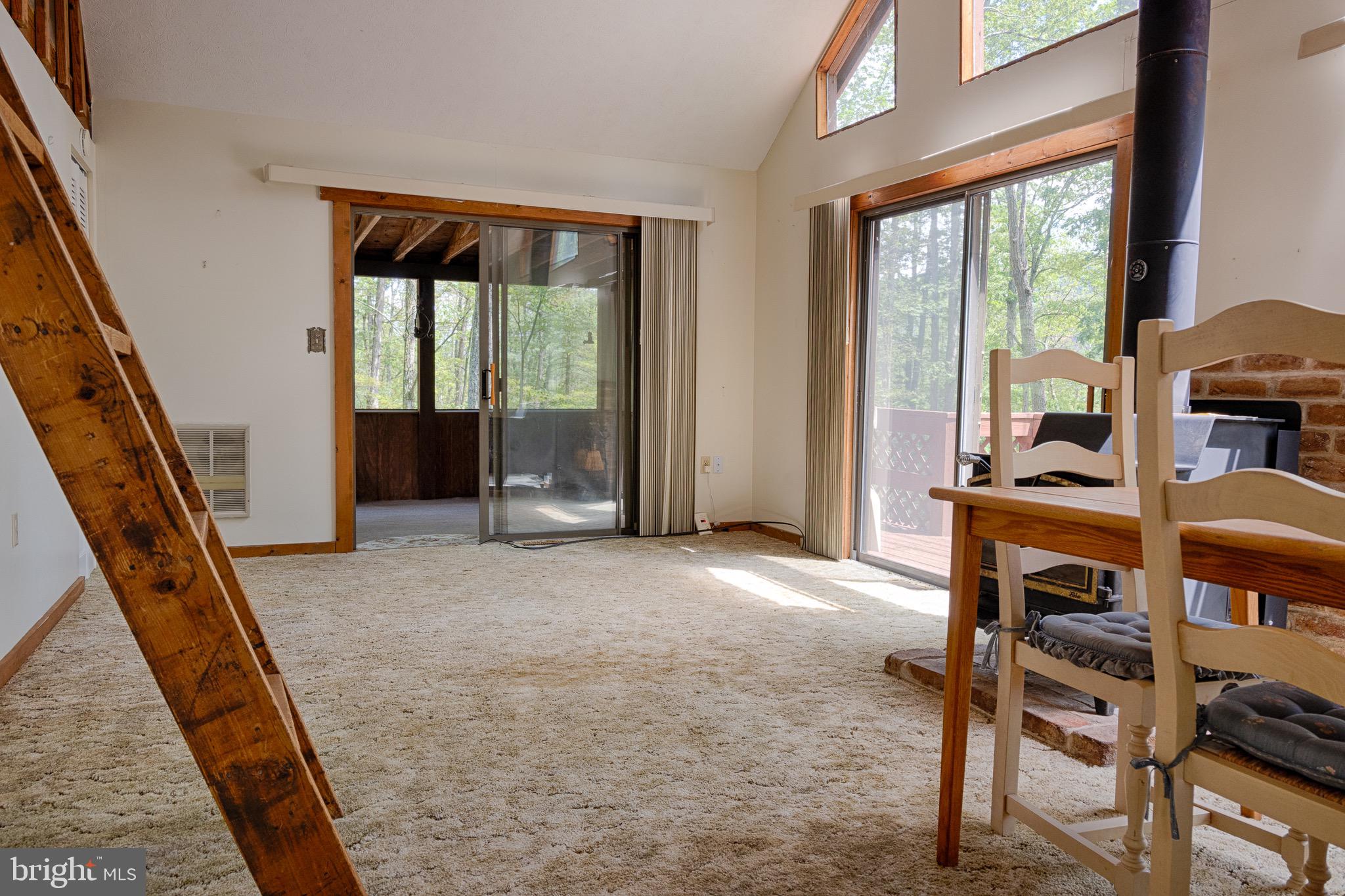 CACAPON RIVER RAPIDS - Residential