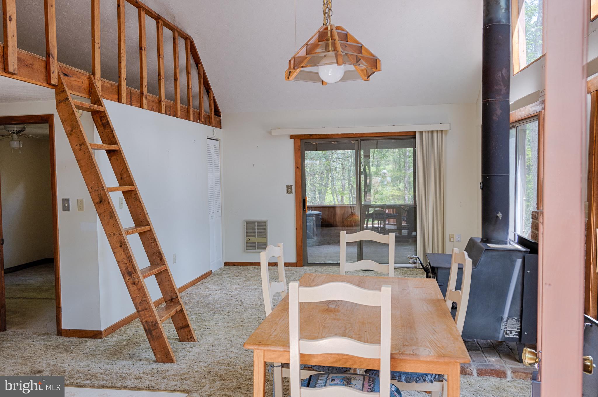 CACAPON RIVER RAPIDS - Residential