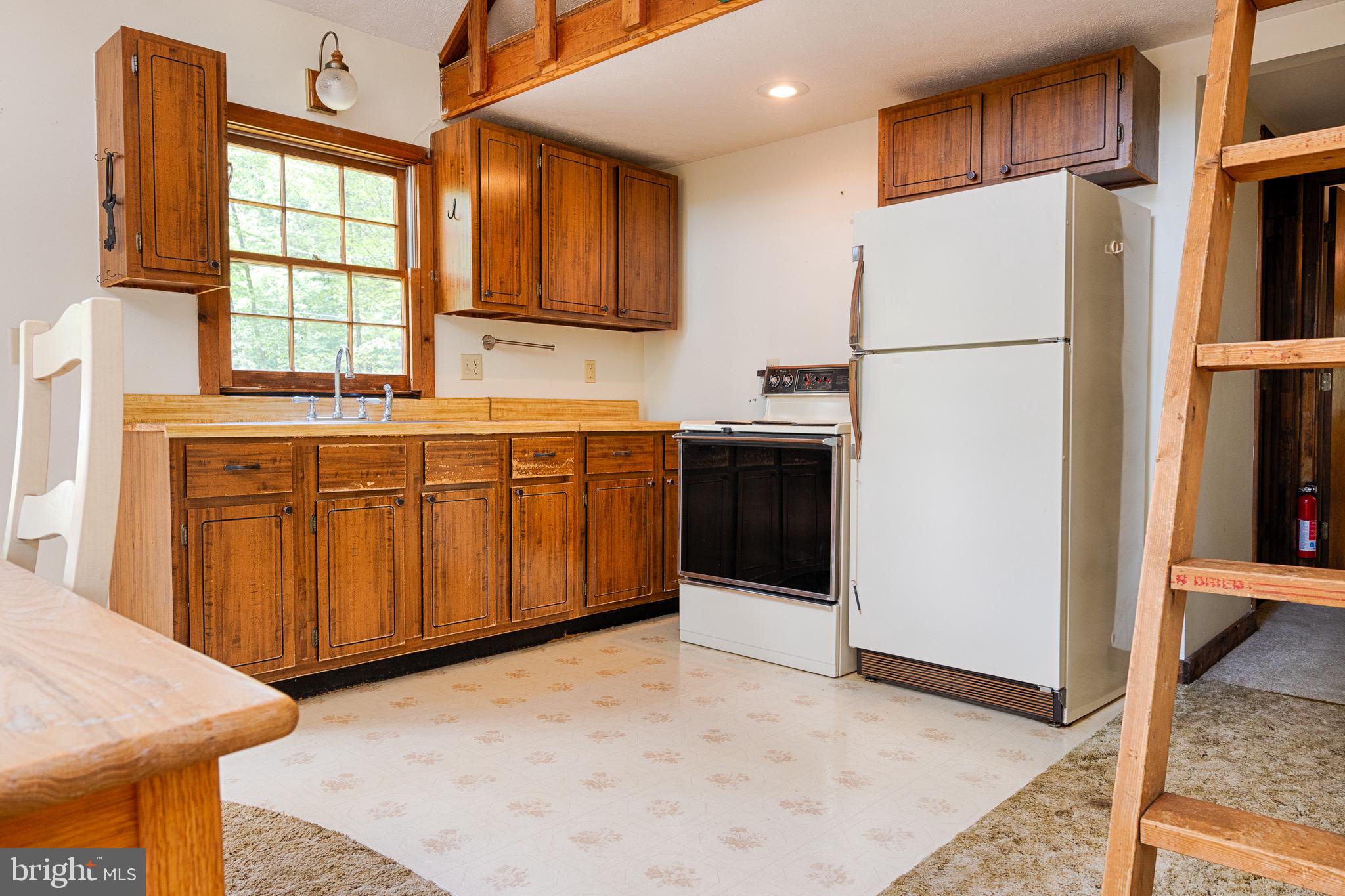 CACAPON RIVER RAPIDS - Residential