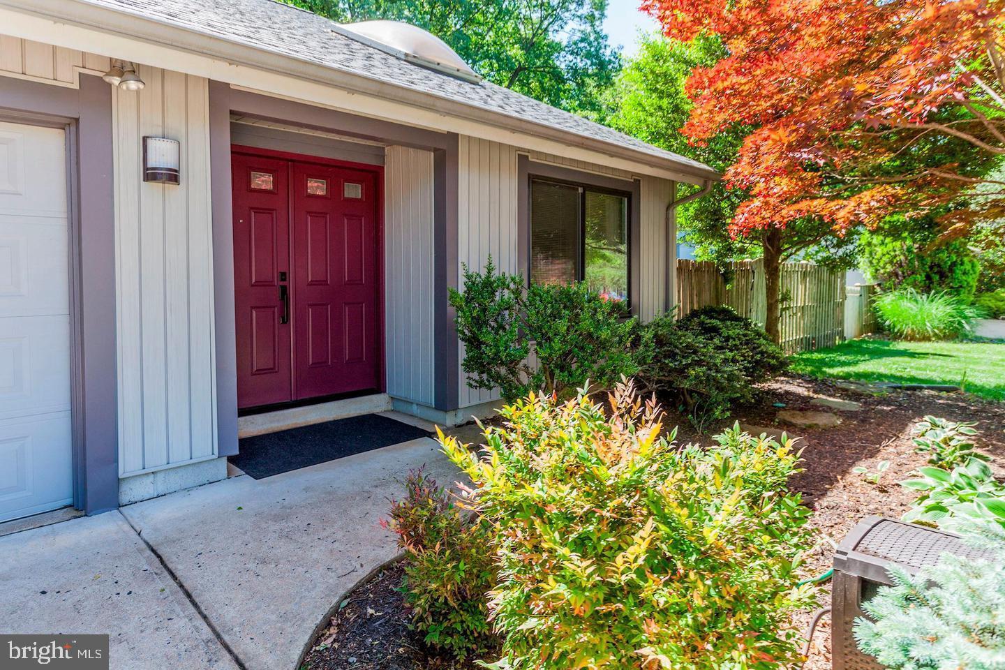 BONNIE BRAE - Residential Lease