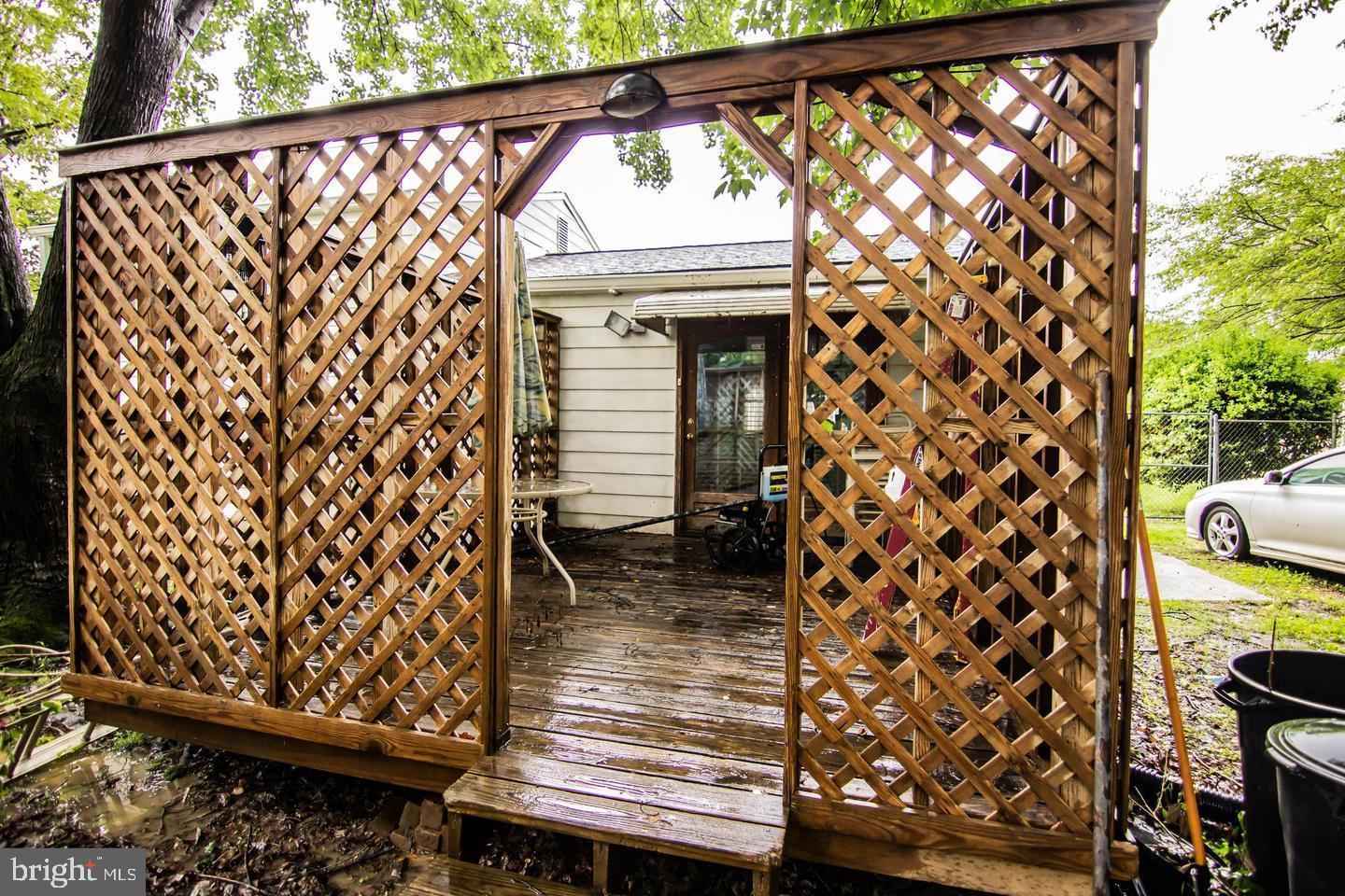 CLINTON - Residential