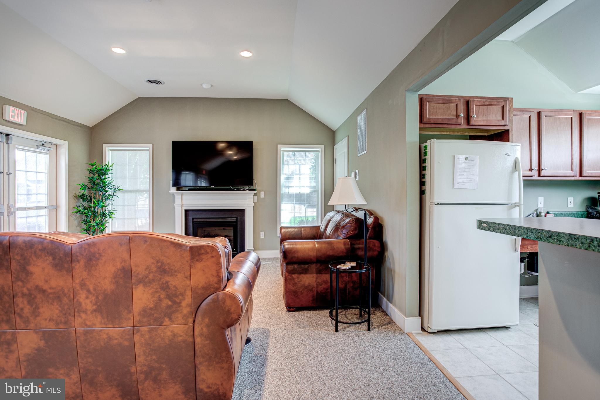 COBBLE CREEK - Residential