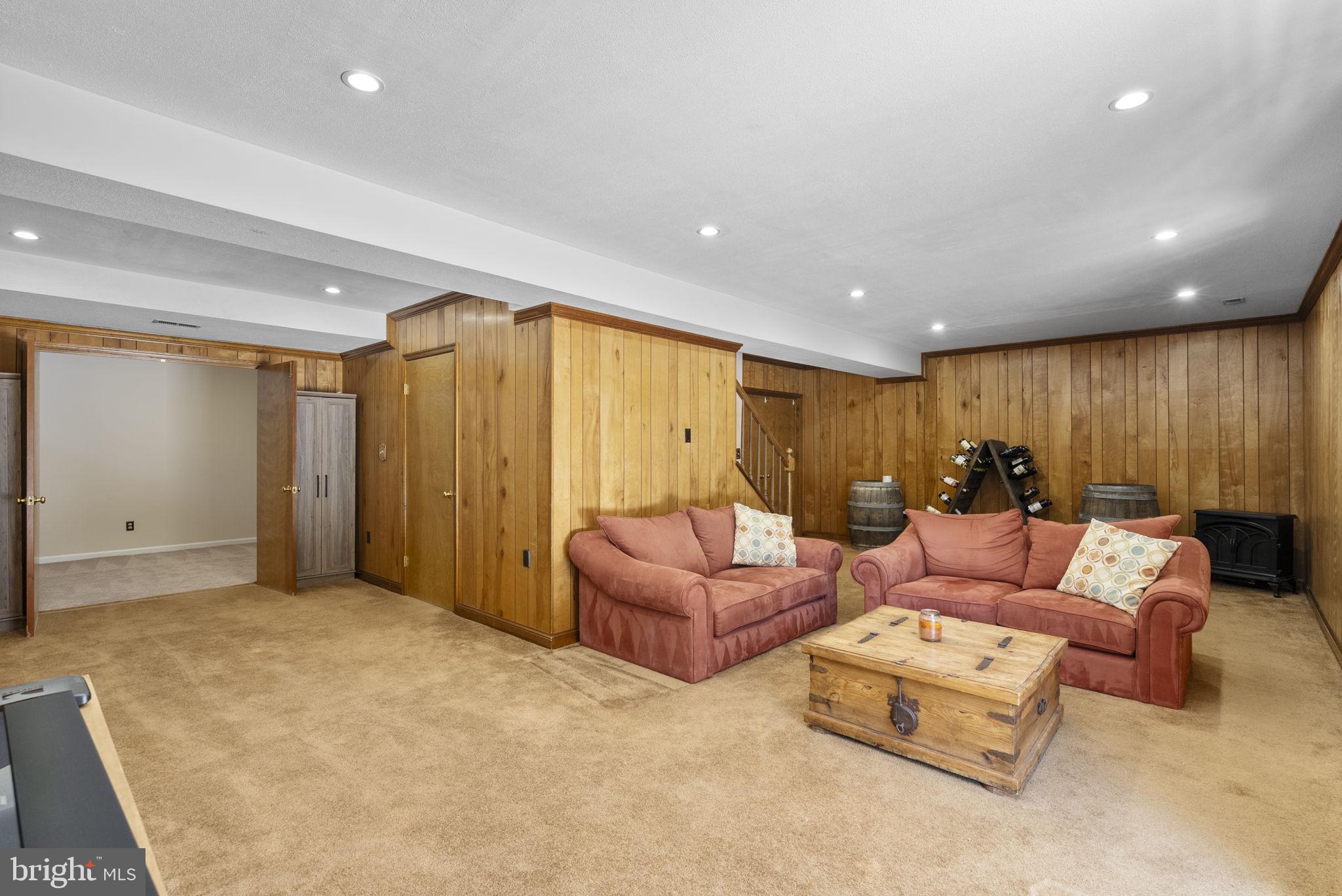 ANCIENT OAK - Residential