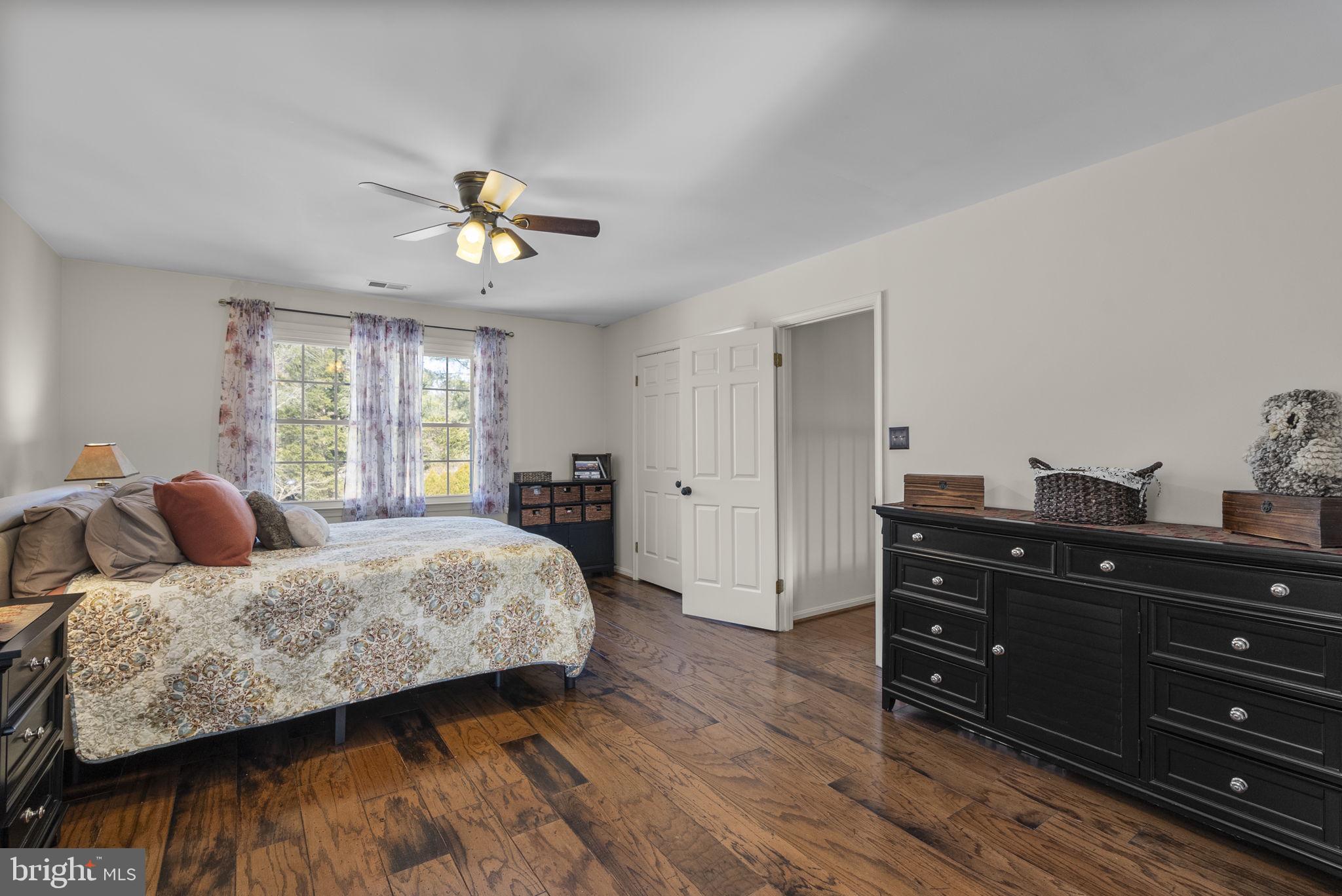 ANCIENT OAK - Residential