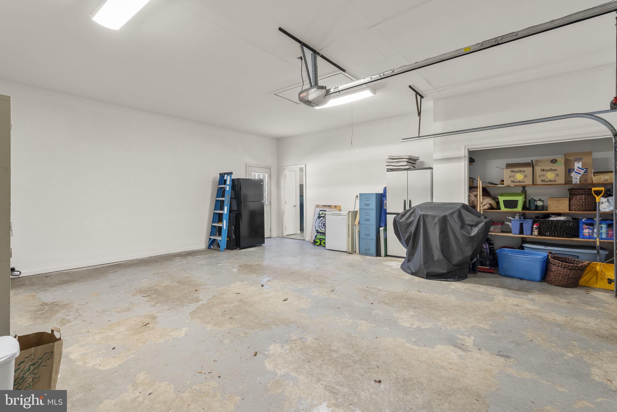 ANCIENT OAK - Residential