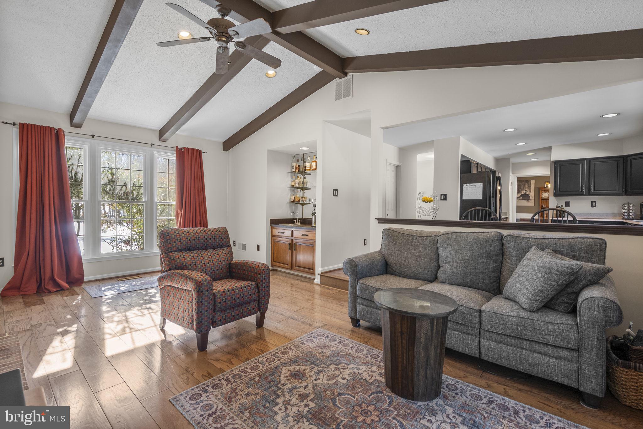 ANCIENT OAK - Residential