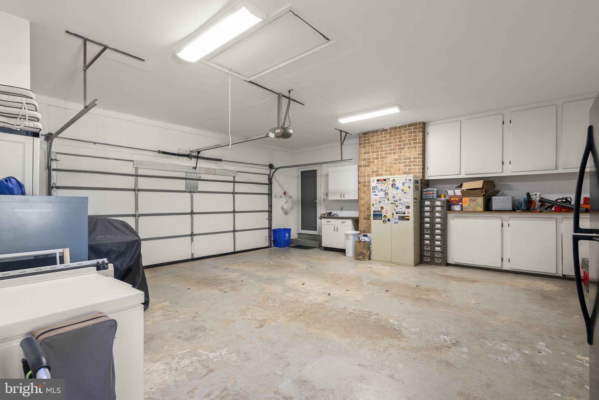 ANCIENT OAK - Residential