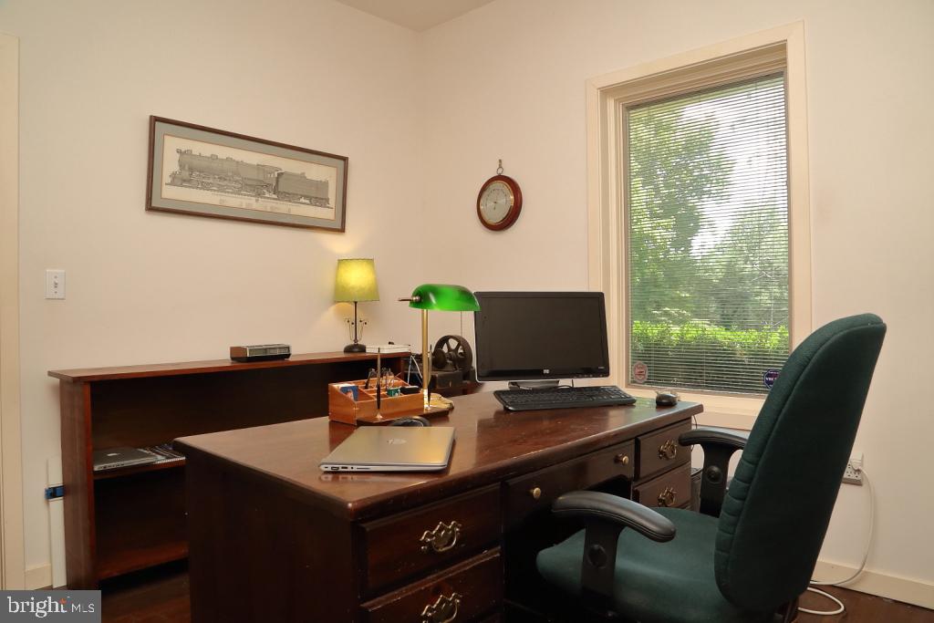 MANOR TWP - Residential