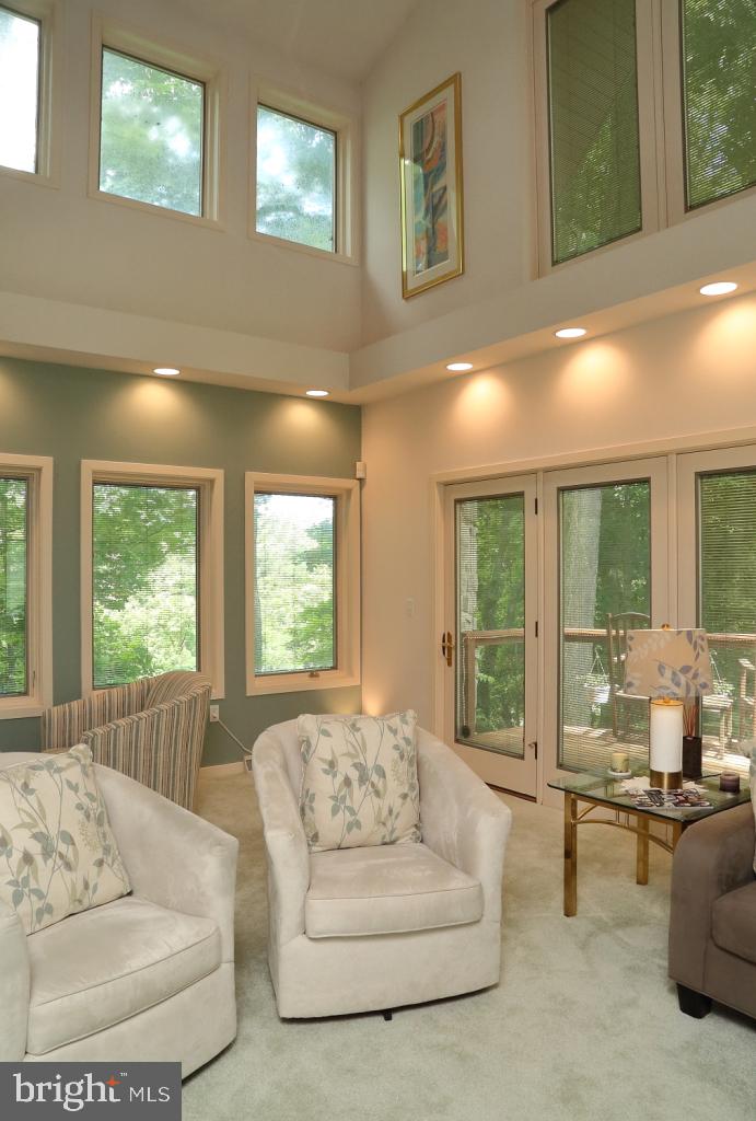 MANOR TWP - Residential