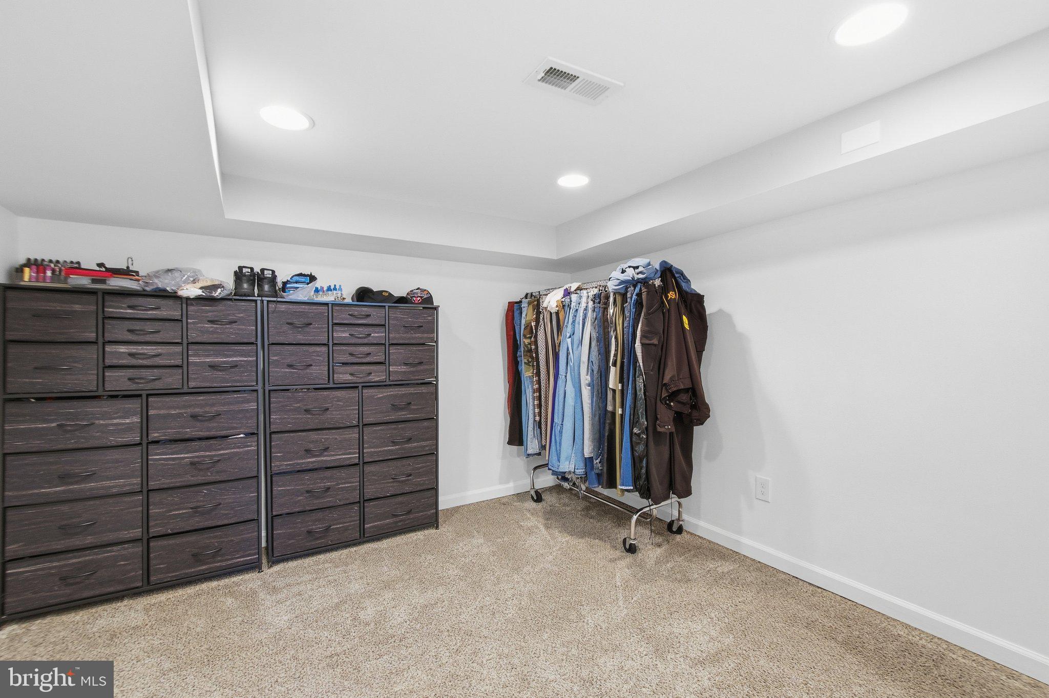 CAPITOL HEIGHTS - Residential