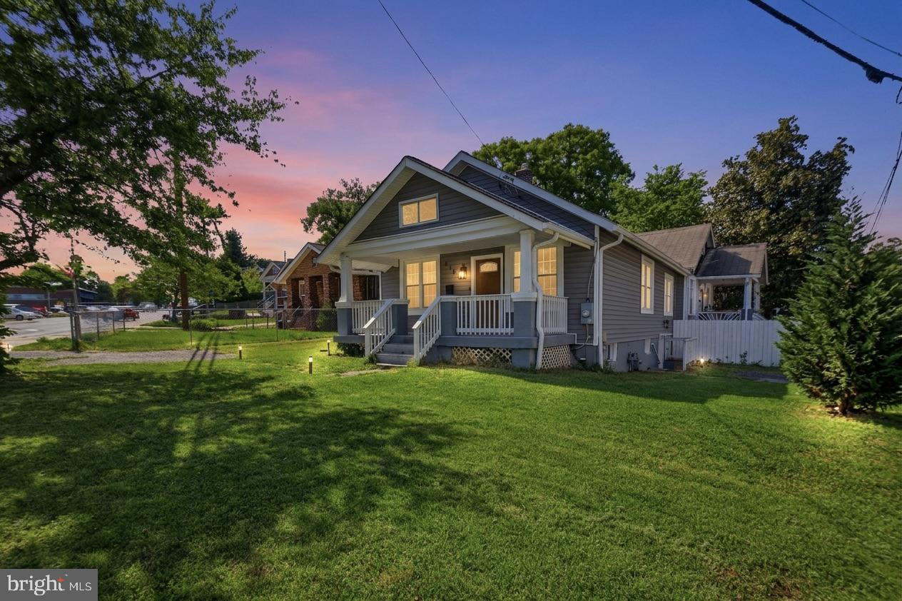 CAPITOL HEIGHTS - Residential